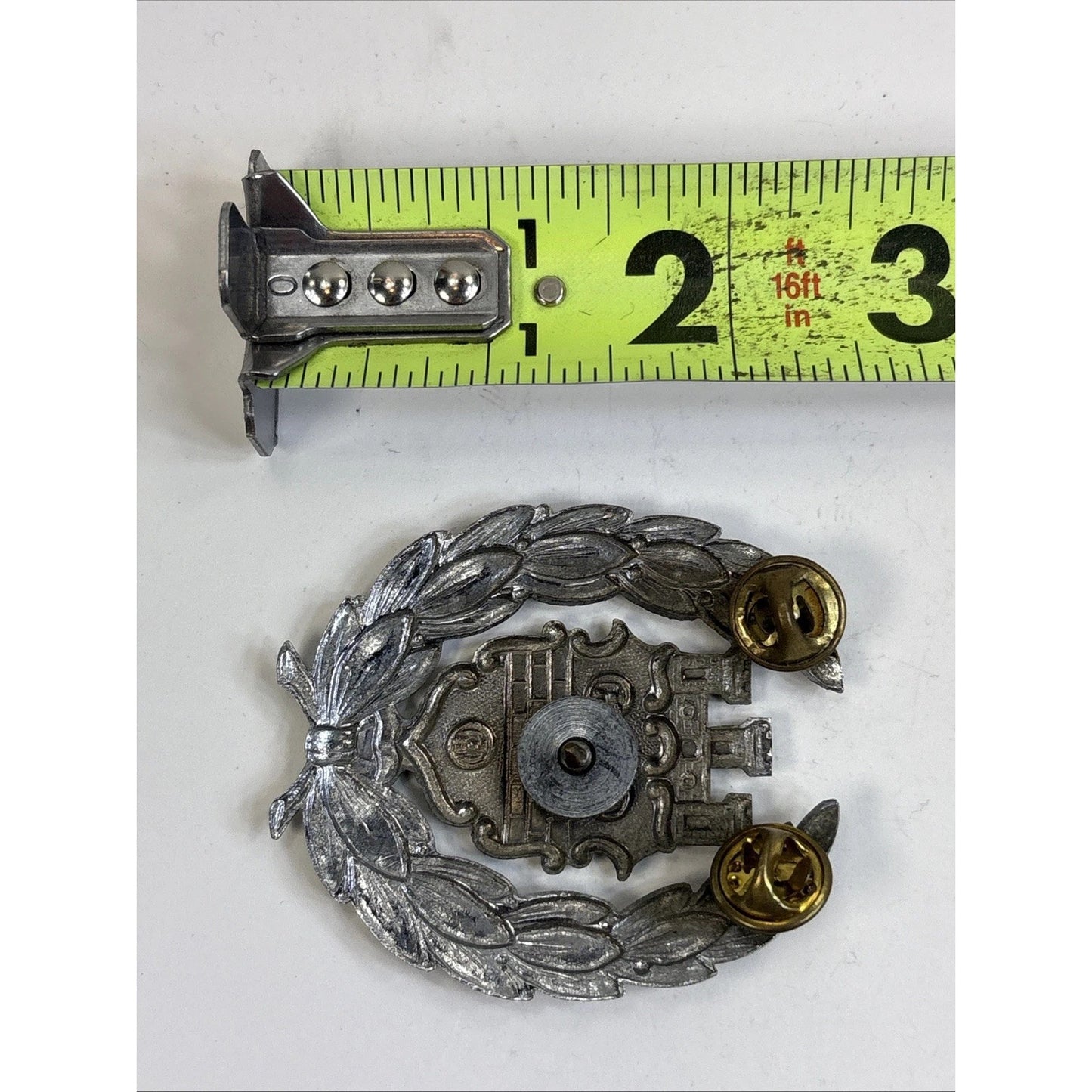 Pittsburgh Police Coat Of Arms Cap Badge Insignia Pin Screw-Back 63D46